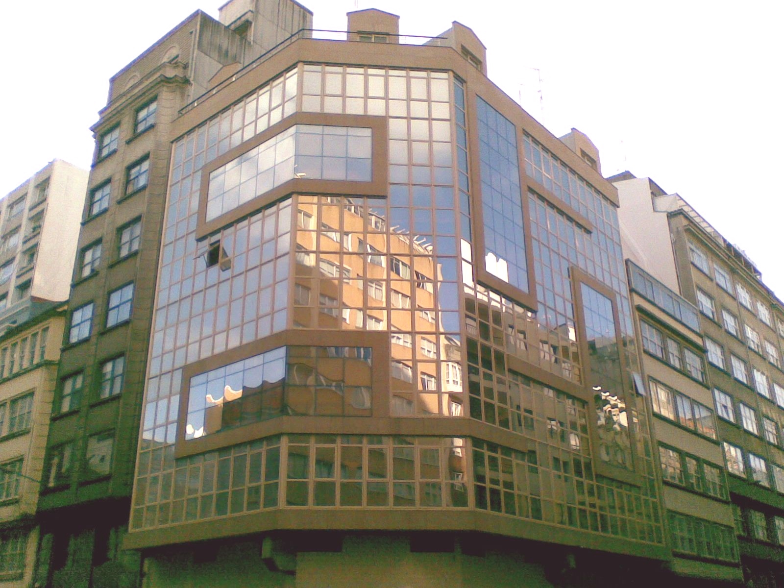 EDIFICIO 24 VIV